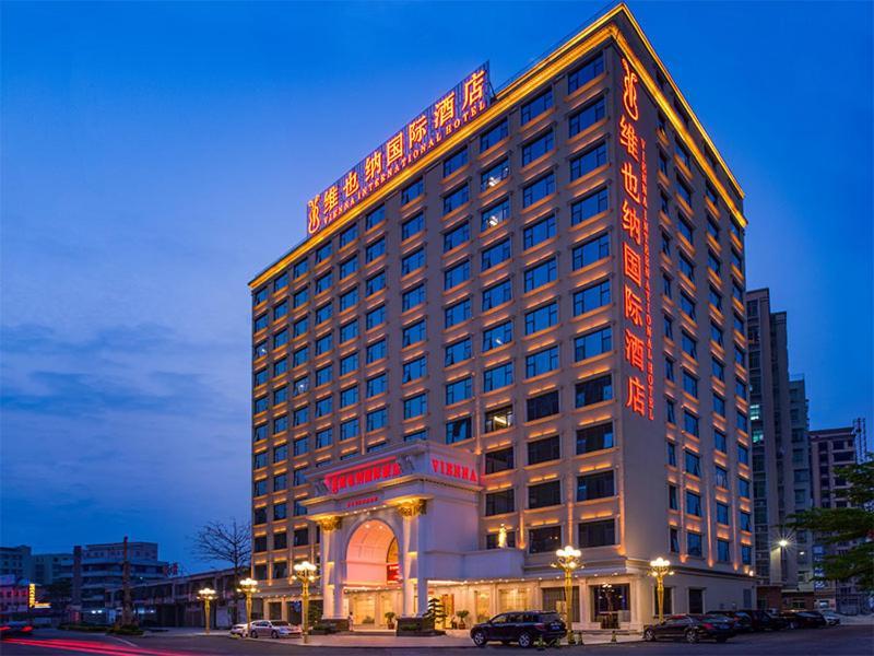 Vienna International Hotel Puning International Commodity City Exteriör bild